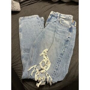 American Eagle Distressed Jeans Women's Size 4 Light Wash Ripped Denim